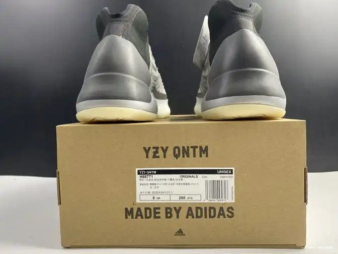 hype Barium Adidas Yeezy H68771 Quantum 0524